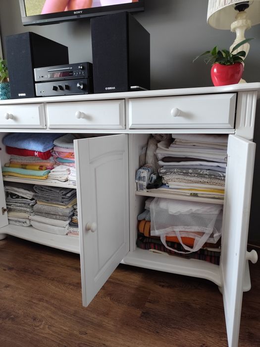 Meble stylowe białe