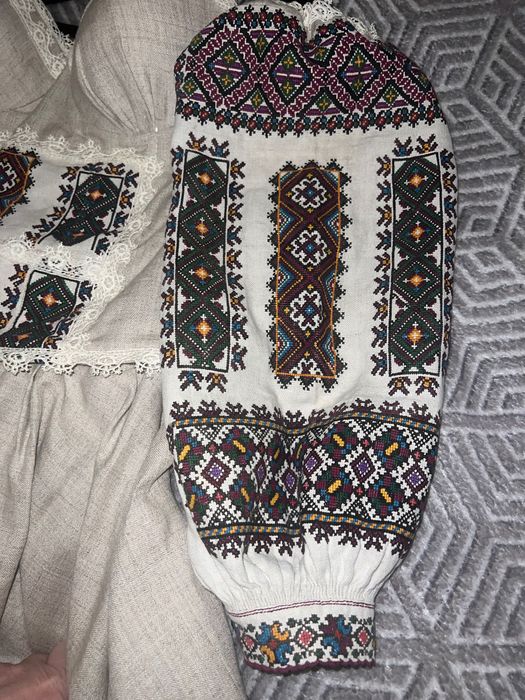 Вишиванка. Корсет +спідниця (плаття)Старовинна вишивка. Льон