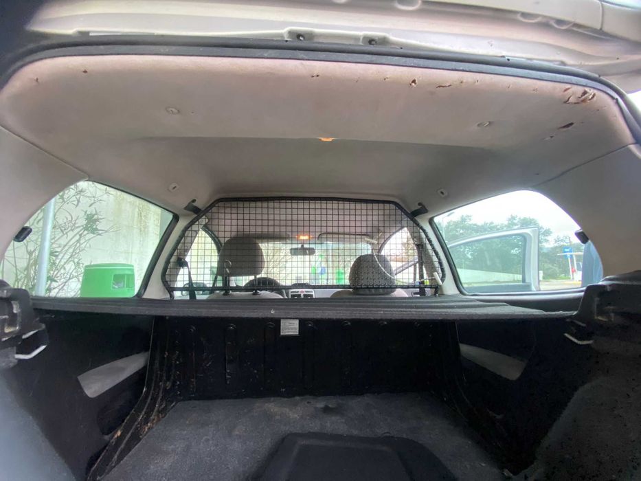 peogeot comercial 2003