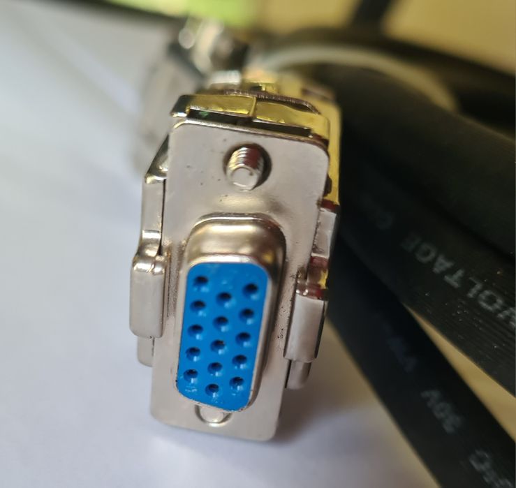 Kabel vga d-sub 15pin na 14pin