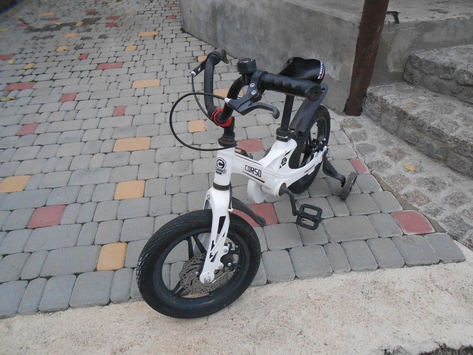 Дитячий велосипед для 3-7 років