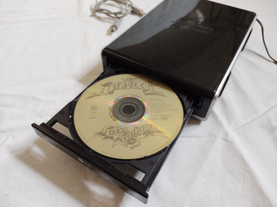 Nagrywarka LG do płyt DVD CD drukarka grafik do płyt Lightscribe