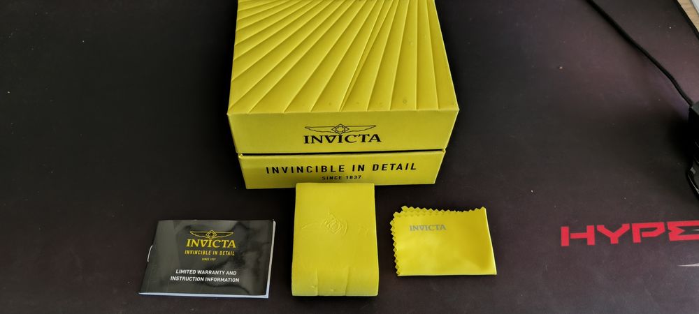 Caixa Original Invicta + Manual e Acessórios (Como Nova)