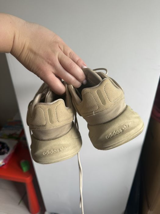 Adidas ozelia 39-40