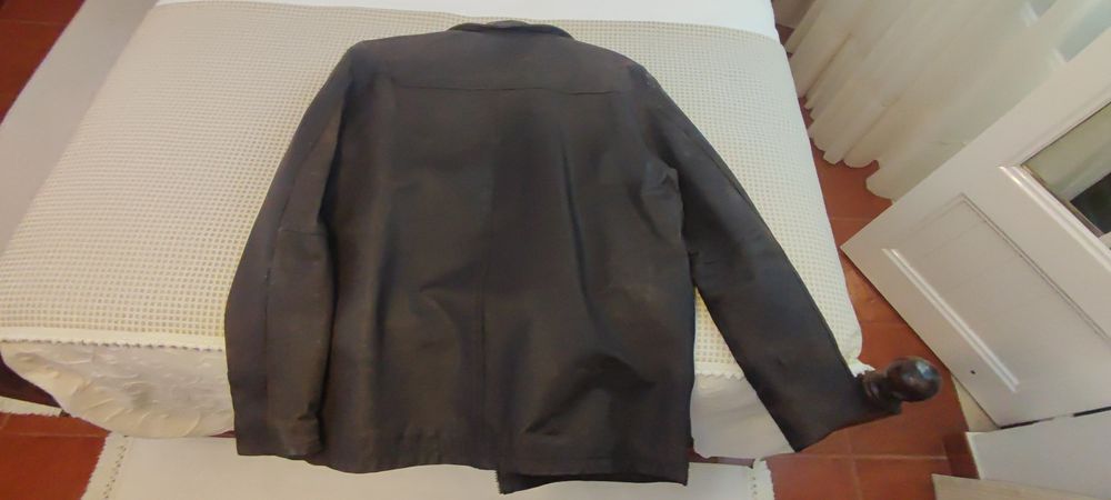 Casaco em pele, castanho