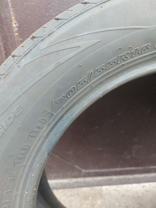 Продам свои Шины 205/55R16