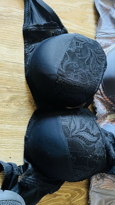 4 biustonosze danskie razem 100D