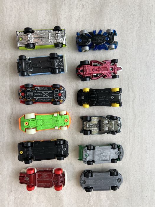 Машинки хотвілс Hot Wheels