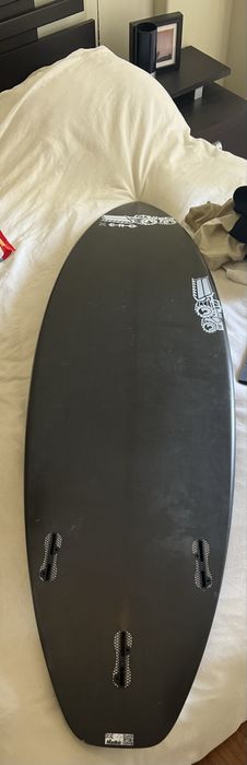 Prancha de surf Js xero fusion full carbon impecavel