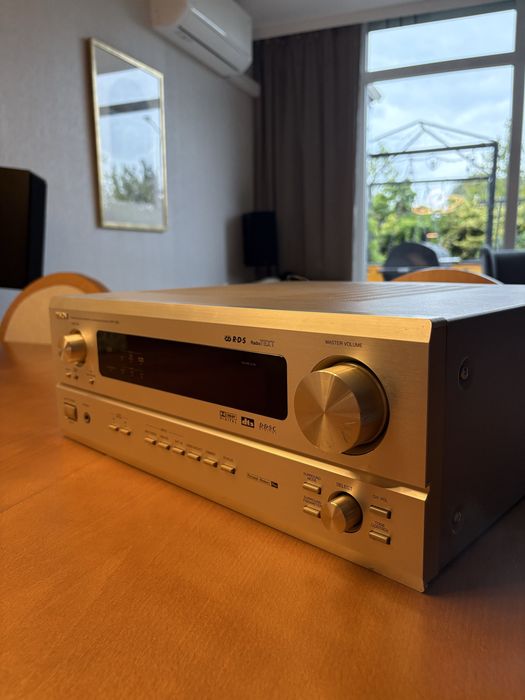Amplituner Denon AVR-1800 (Szampański / Wejście Phono / Made in Japan)