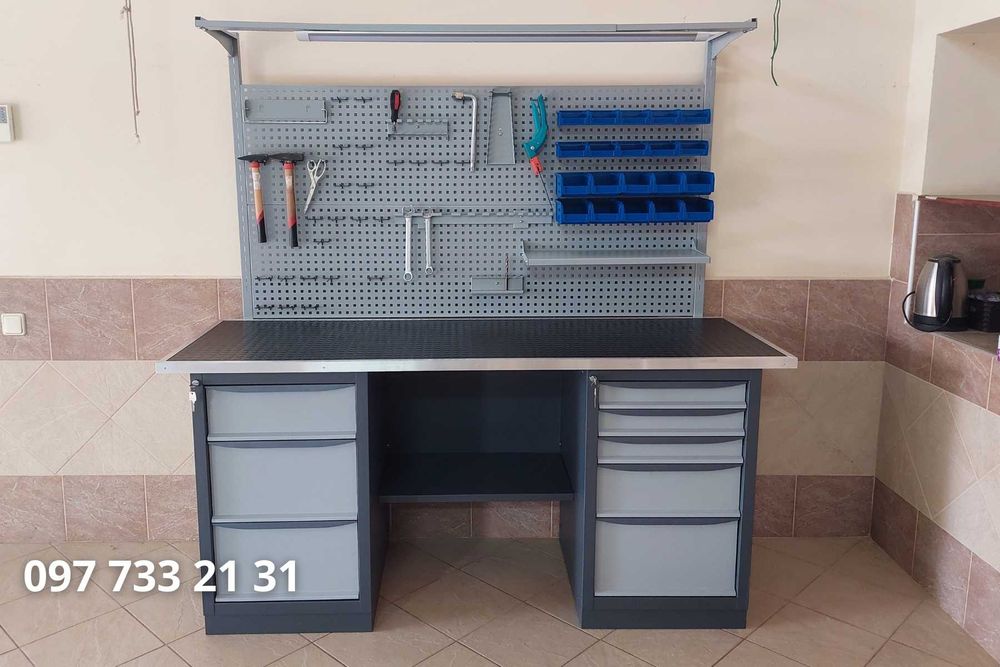 Недорогой верстак для гаража