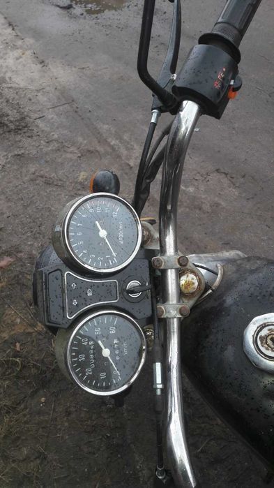 Альфа робочий,не потребуе вкладень.Нові колеса,один власник,нове щепле