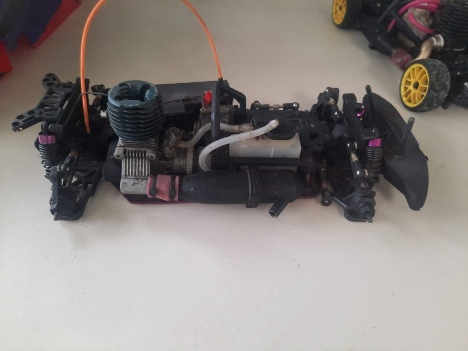 Carro a gasolina radio modelismo escala1/10
