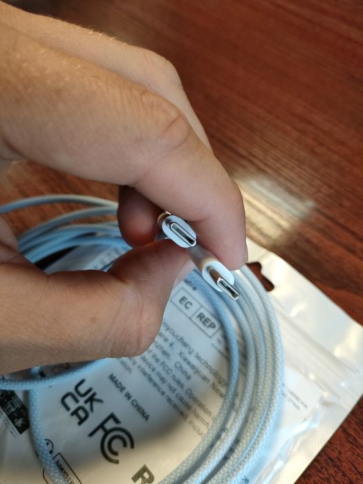 Kabel do ładowarki USB C to C 2 metry dlugi 2-5 A