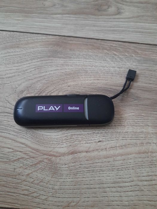 Modem E3131s-2 Huawei Play bez simloka