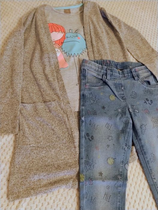 Ubranka dla dziewczynki rozmiar 128