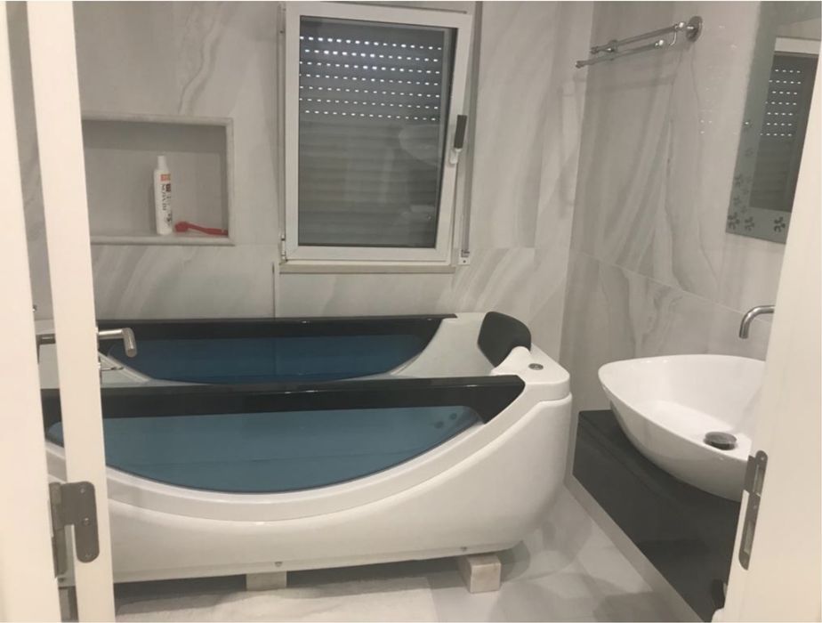 Arrendo moradia mobiliada e equipada