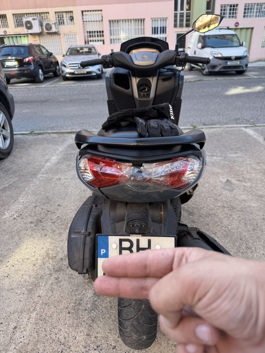 Vende se nmax 2024 com apenas 14.000km