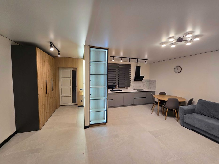 Здається 2-х кімн .таунхаус по вул. Гончара, СВІТЛО 24/7, читайте опис