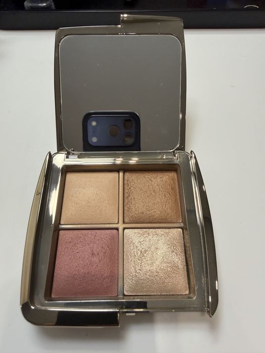 Hourglass Ambient Lighting Edit Mini Sculpture Unlocked палетка для скульптуруванння
