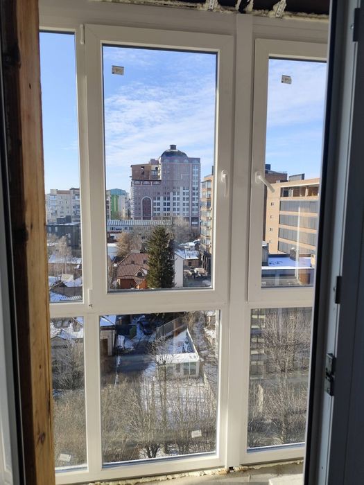 Балконний блок. Установка балкона Кропивницький. Французький балкон.