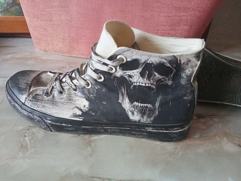 Креативні кеди для чоловіків