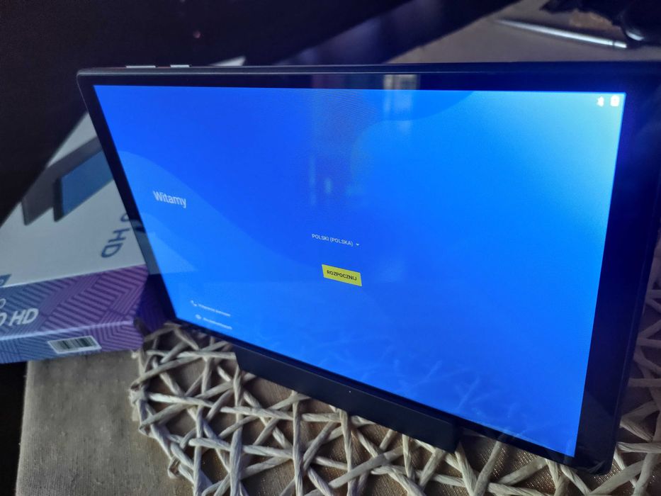 Tablet Lenowo 4/64 LTE SIM etui podstawka ładowania
