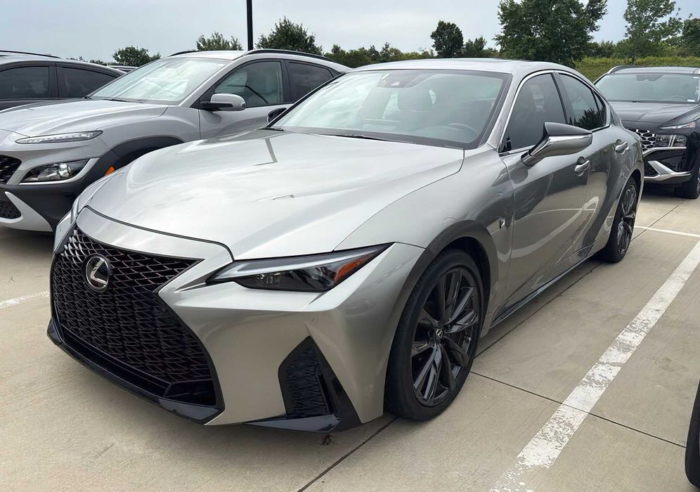 Lexus IS 350 F Sport      2021