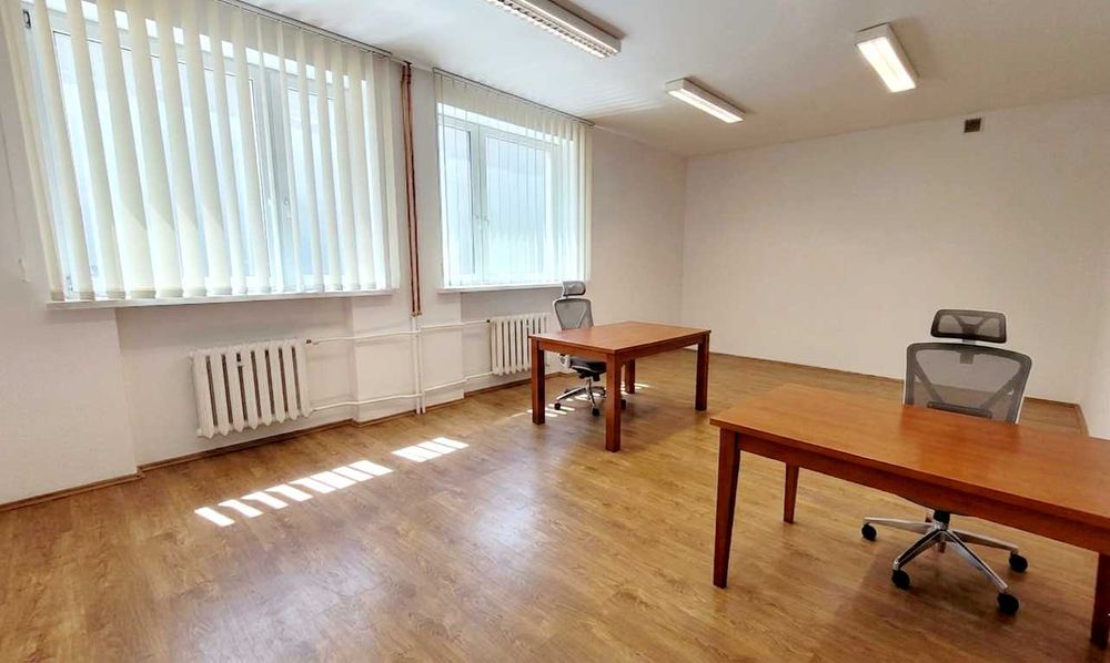 BEZCZYNSZOWE Biuro na wynajem blisko centrum Z PARKINGIEM Bielsko-Biała, Rychlińskiego 19
