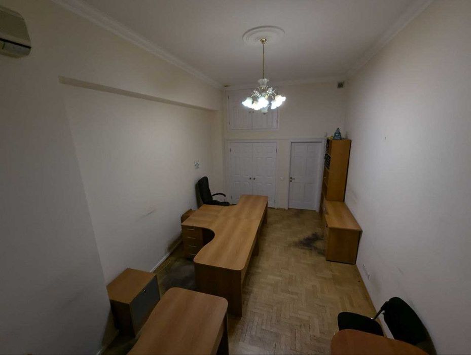 Офіс S=98 кв.м. центр метро Палац Спорту Гулівер