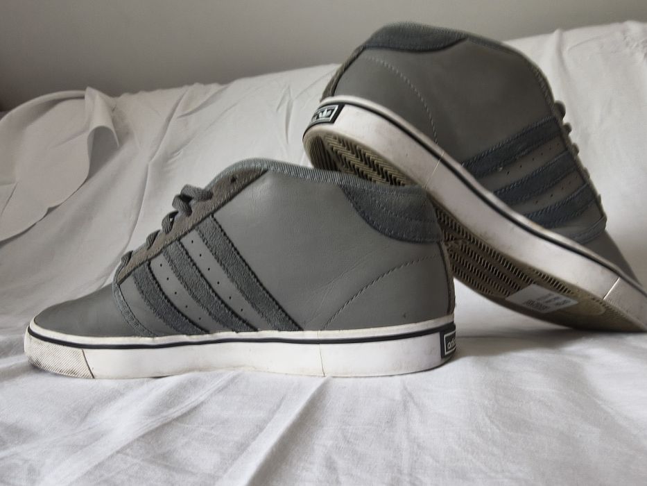 Adidas Seeley mid, 42 i 2 /3