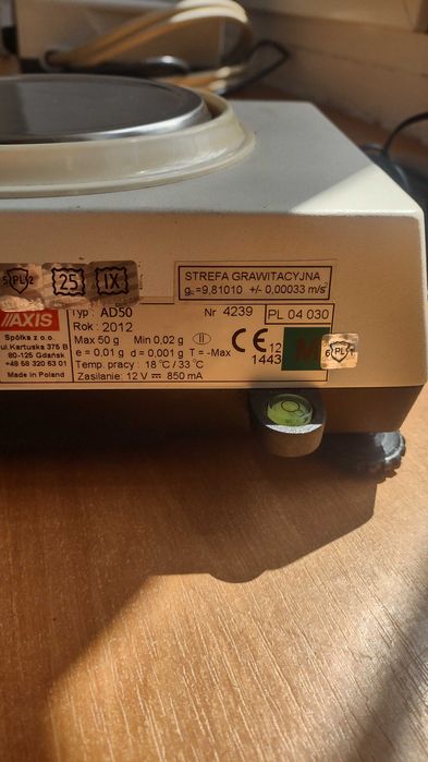 Waga Axis AD 50.