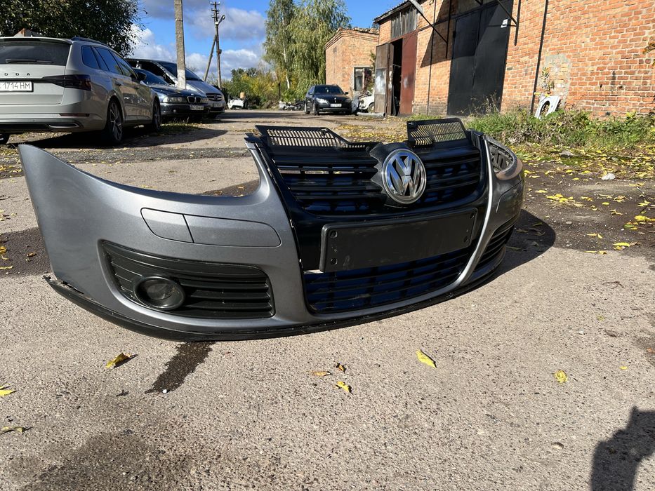 Бампер фольцваген гольф 5 volkswagen Golf 5