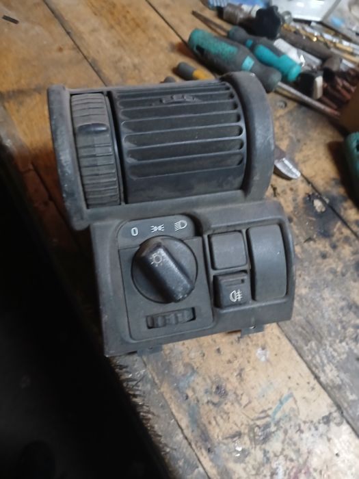 módulo do interruptor de luzes64331060436995124