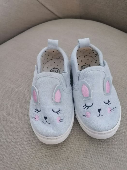 Buty dziewczęce r. 21