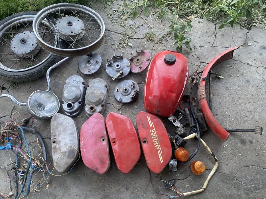 Запчастини на мінск 125