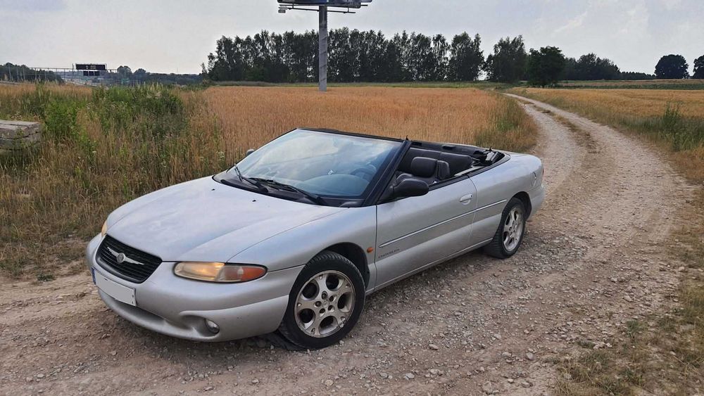 Chrysler Stratus