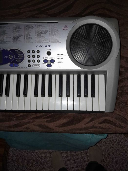 Sprzedam keyboard Casio LK -43, w doskonałym stanie