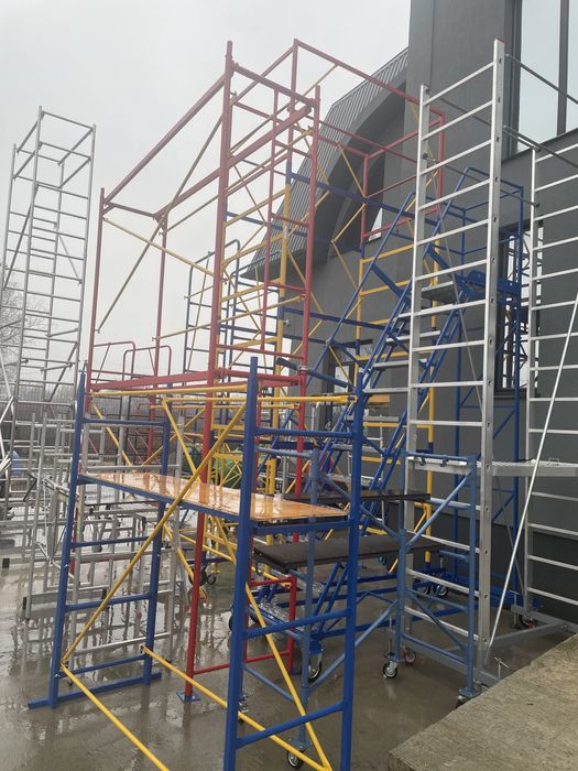 Будівельні Вишки Тури Риштування Підмостя Ліса