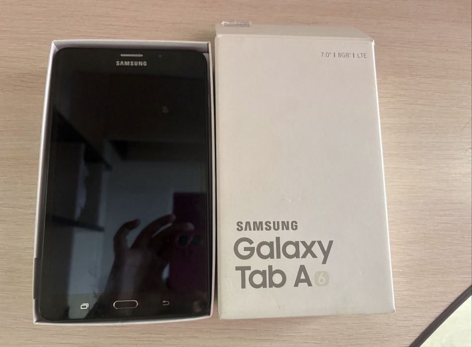 Планшет Samsung Galaxy Tab 7
