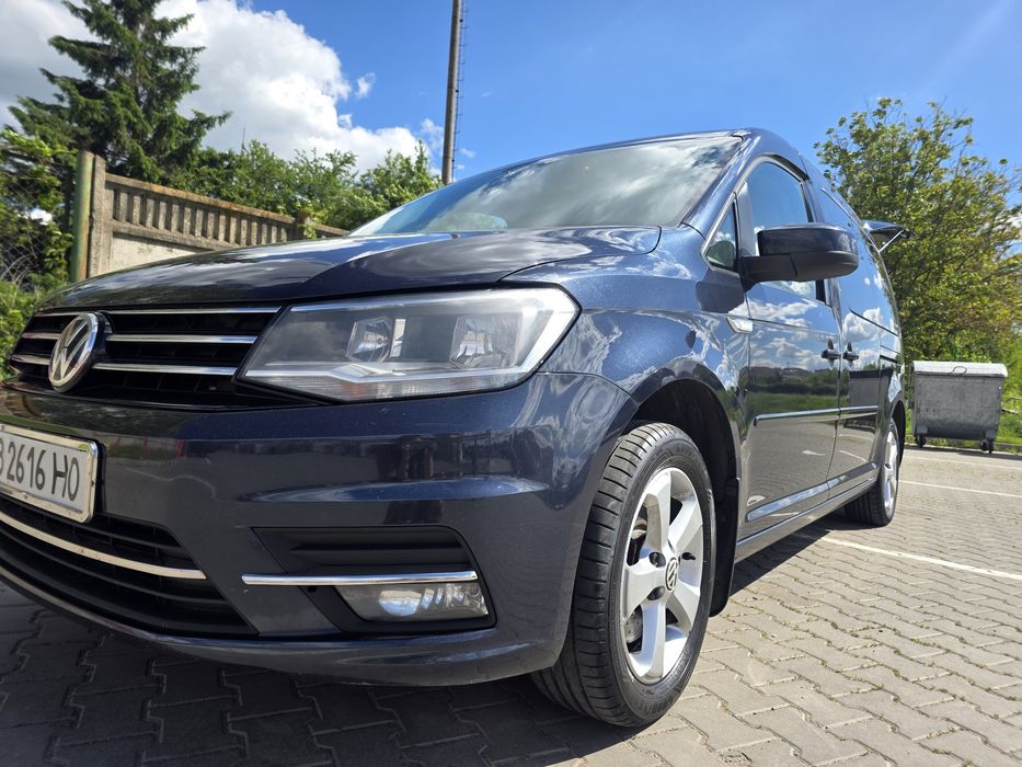 Volkswagen Caddy 2015 року • 2.0 TDI 110 кВт / 150 к.с. • DSG • Long • 7 місць