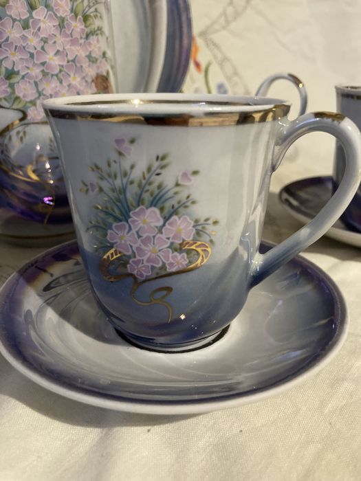 Рідкісний чайний сервіз /Коростень,2000р/