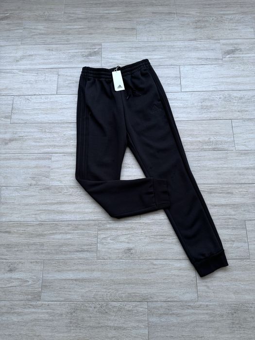 Adidas Essentials Tapered-Cuff 3-Stripes Pants