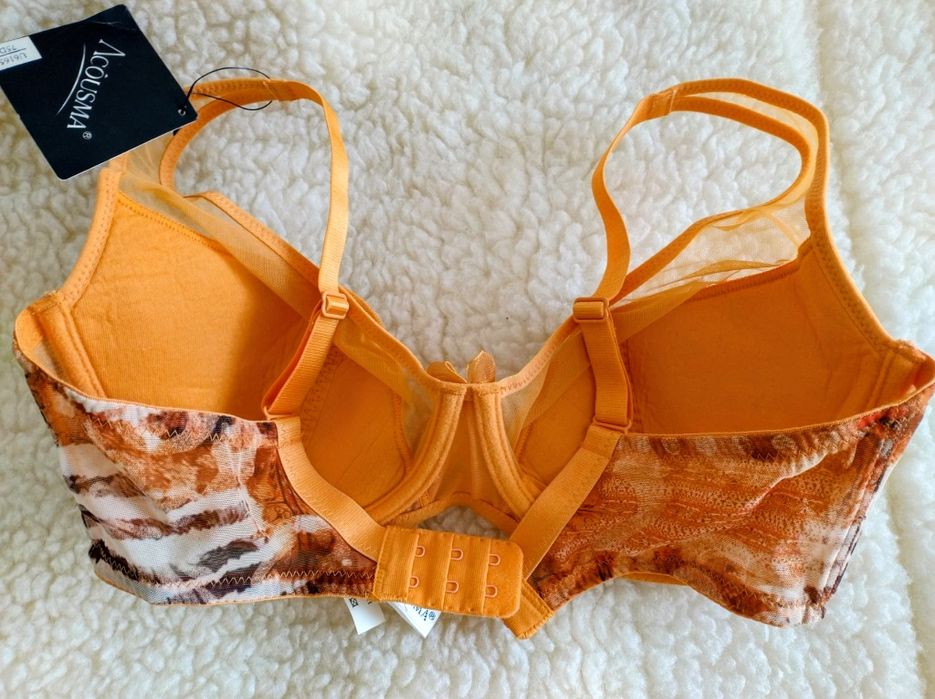 Biustonosz Acousma 75D