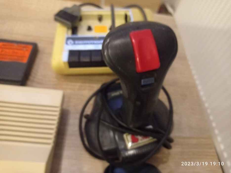 Komputer Commodore C 64 sprawny