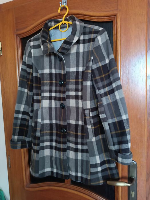 Płaszcz w kratę 50% wełna