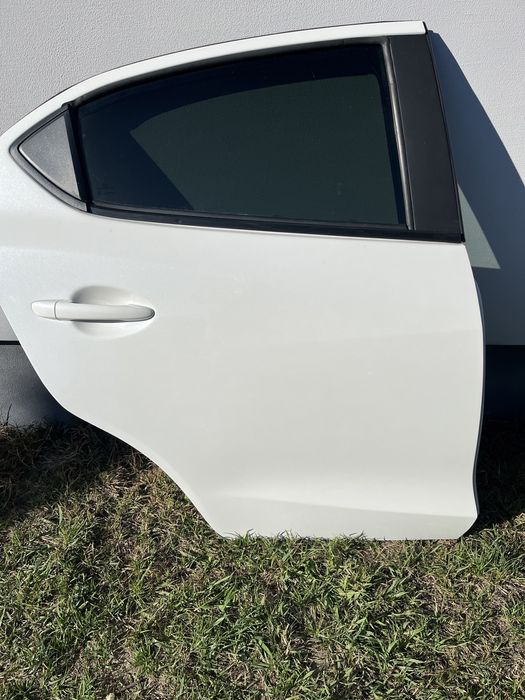 Drzwi Prawy Tył Mazda 2 III 2016