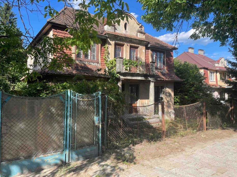 Унікальна вілла у Львові | 171 м² | 100 м до Стрийського парку