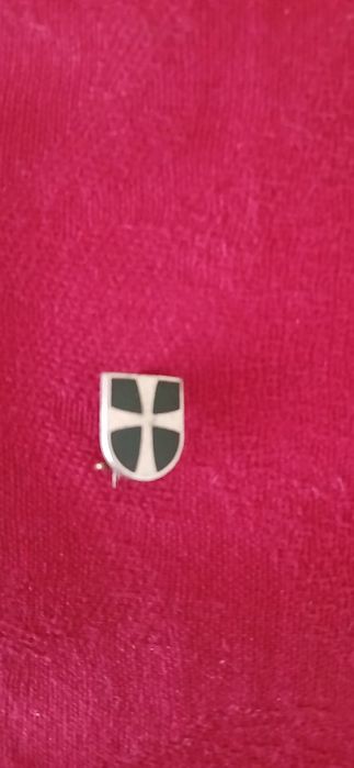 Pin/Alfinete, antigo