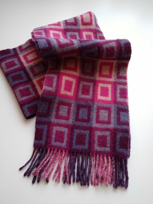FRANGI ,szalik damski, 100 % LAMBSWOOL , róż
